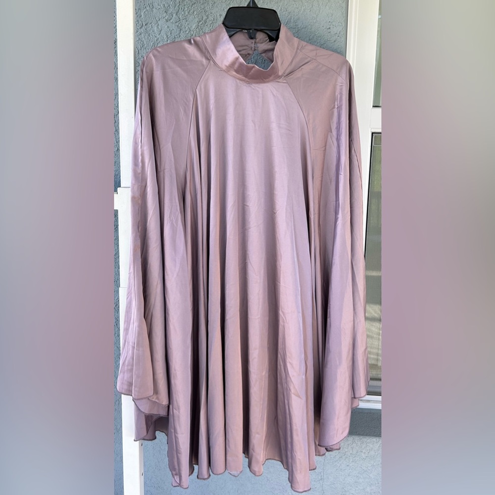 Celmia Women’s Exaggerated Bat Wing Sleeve Mini Open Back Dress Size 4X